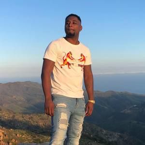 Meet your Posher, Adrian